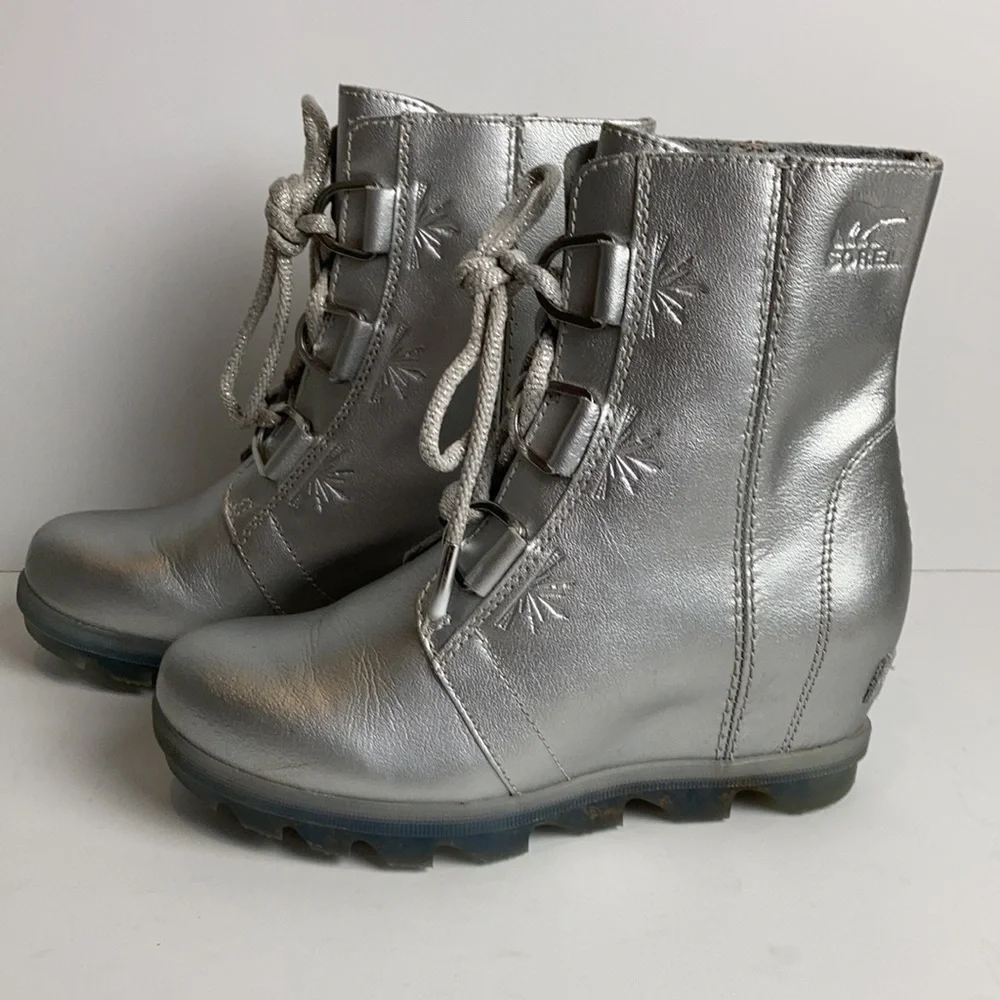 Sorel disney frozen